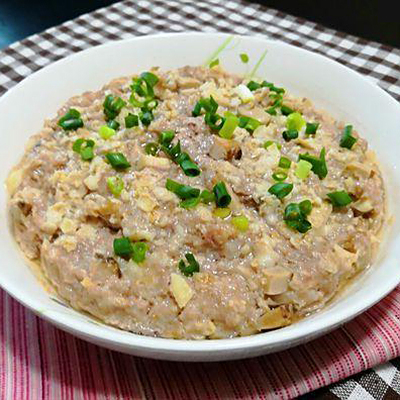 香菇马蹄肉饼